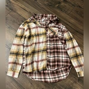 RUE21 - Plaid Button Up Shirt - Women’s Size Large